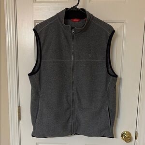 Izod Gray Fleece Vest Casual Layering Essential